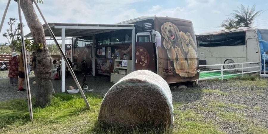 請持電子票到黃金獵犬貨櫃屋兌換再入場喔