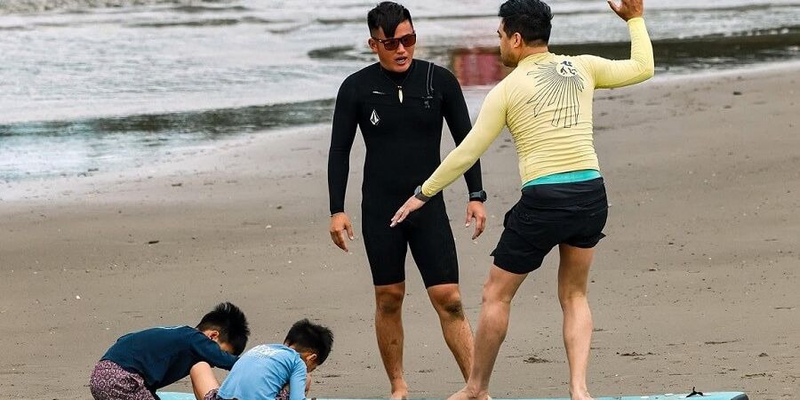 岸上教學衝浪的相關知識